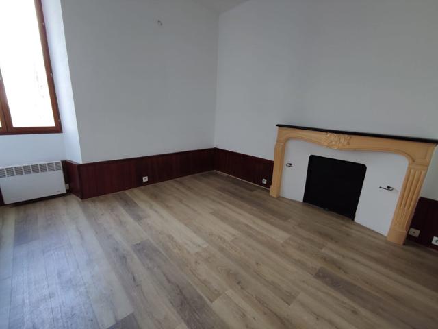 Appartement location à Provins, Maison-rouge