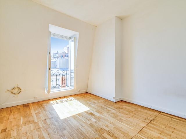 Appartement vente à Paris 18e Arrondissement, Paris