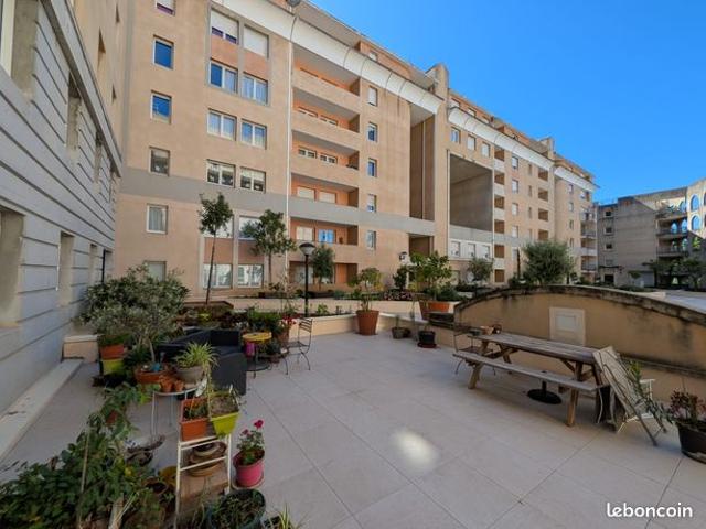 Appartement vente à Aix-en-Provence, Aix-en-provence