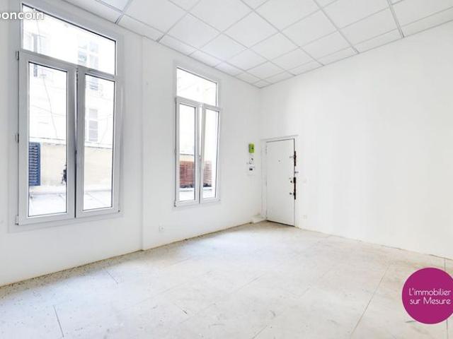 Appartement vente à Paris, Île-de-France