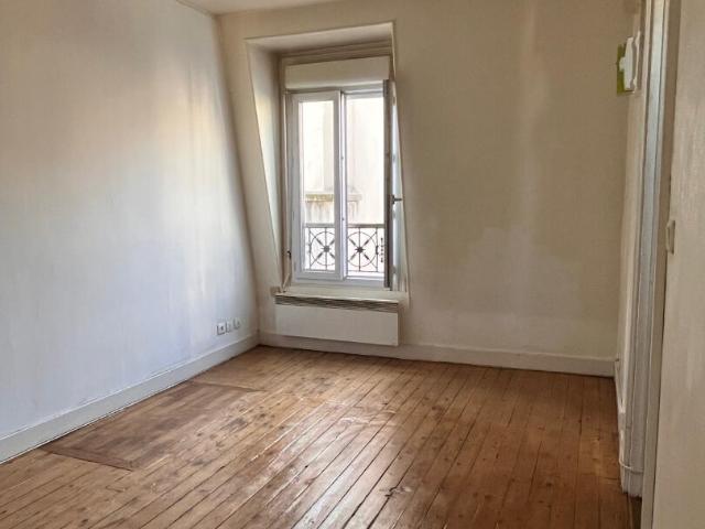Appartement vente à Paris, Île-de-France