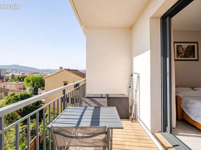 Appartement vente à Arrondissement de Toulon, Le Lavandou