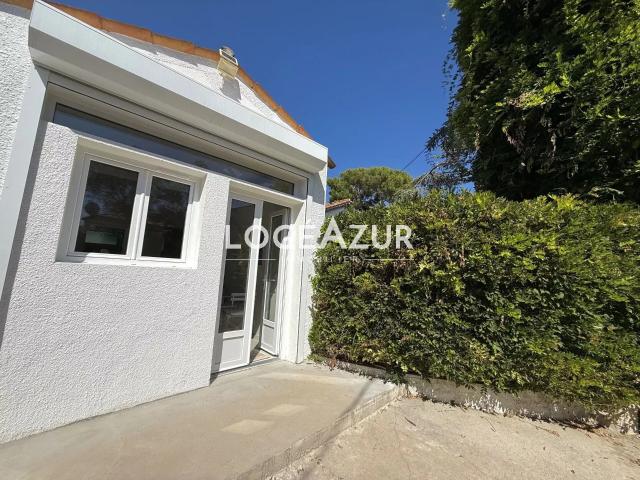 Appartement location à Vieille Ville, Antibes