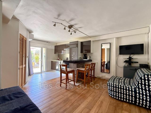 Appartement vente à Arrondissement de Toulon, Hyères