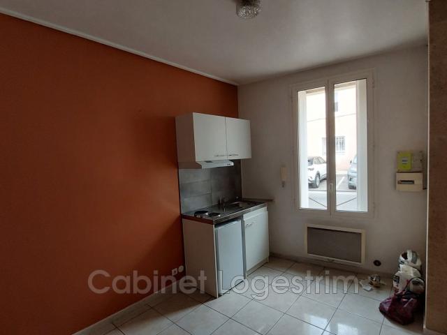 Appartement location à Uchaud, Gard