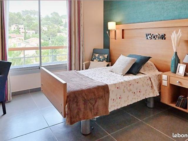 Appartement vente à Arrondissement de Toulon, Le Revest-les-eaux