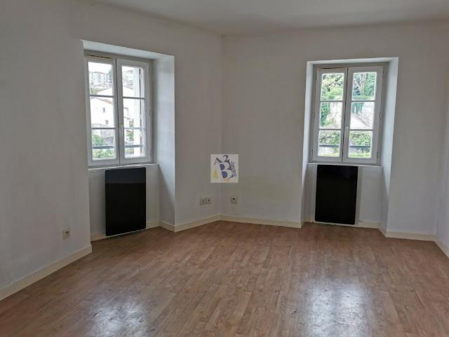 Appartement location à Angoulême, Aignes-et-puypéroux