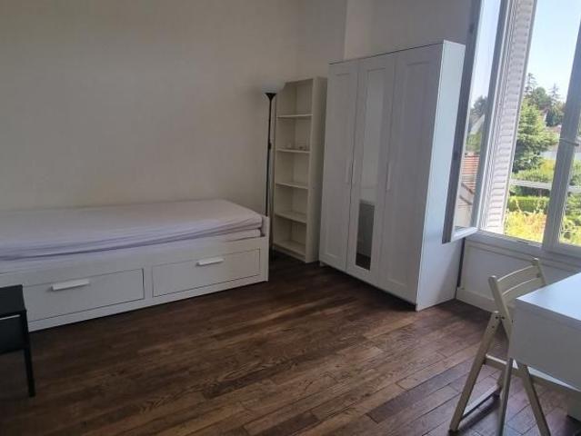 Appartement location à Saint-Germain-en-Laye, Saint-germain-en-laye