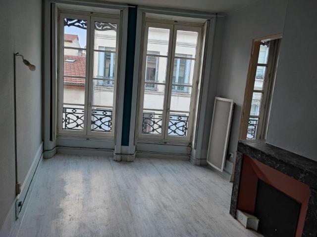 Appartement location à Saint-Étienne, Saint-martin-la-plaine
