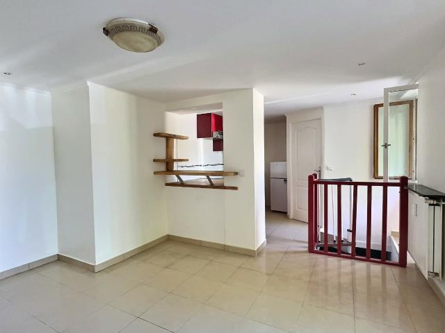 Appartement vente à Quartier Fontaine Saint-Martin, Saint-Cyr-l'École