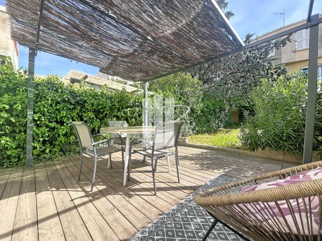 Appartement vente à Arrondissement de Draguignan, Saint-raphaël
