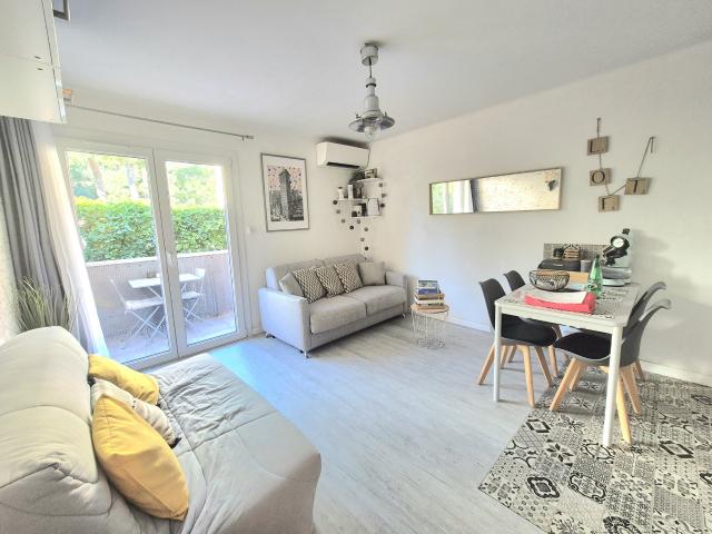 Appartement vente à Arrondissement de Toulon, Hyères