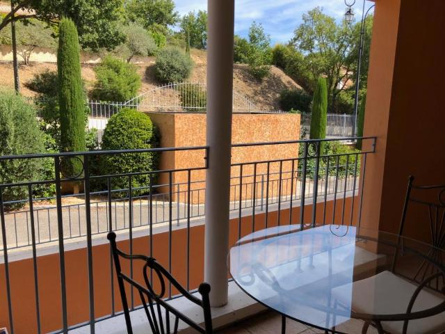 Appartement vente à Gréoux-les-Bains, Alpes-de-Haute-Provence
