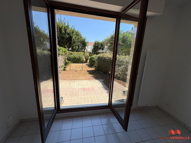 Appartement location à Rambouillet, Voisins-le-bretonneux