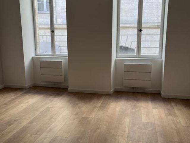Appartement location à Saintes, Cozes