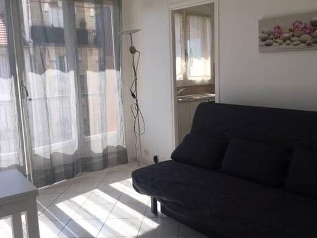 Appartement location à France métropolitaine, Colombes