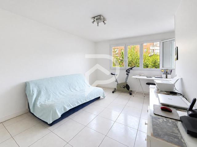 Appartement vente à Quartier La Ferme / Les Îles / Les Chartreux, Issy-les-Moulineaux