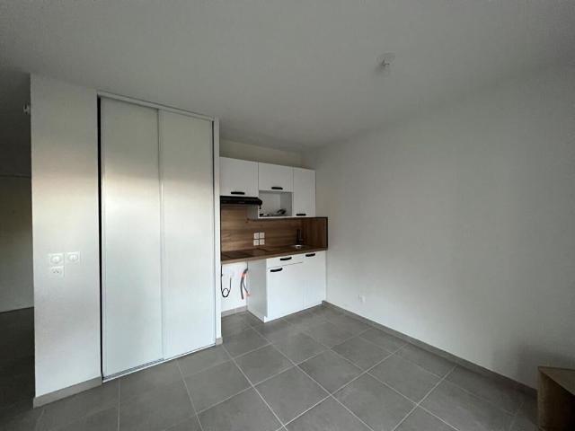 Appartement location à Grasse, Carros