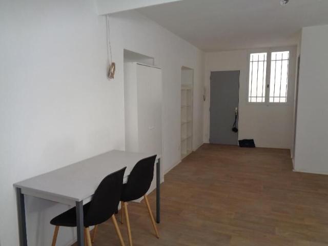 Appartement location à Arrondissement de Draguignan, Châteaudouble