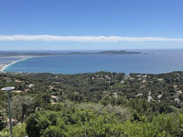 Appartement vente à Arrondissement de Toulon, Hyères