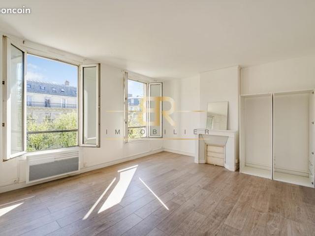 Appartement vente à Paris, Île-de-France