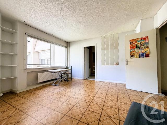 Appartement vente à Paris, Île-de-France