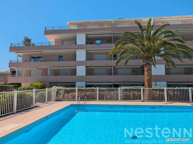Appartement vente à Arrondissement de Toulon, Le Lavandou