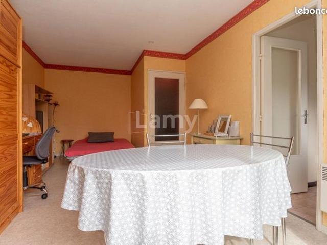 Appartement vente à Montmorot, Jura