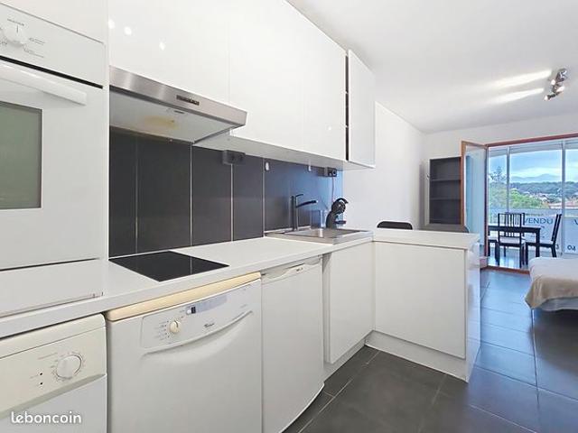Appartement vente à Arrondissement de Toulon, Sanary-sur-mer