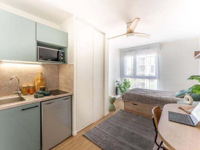 Studio location à Génicart, Lormont