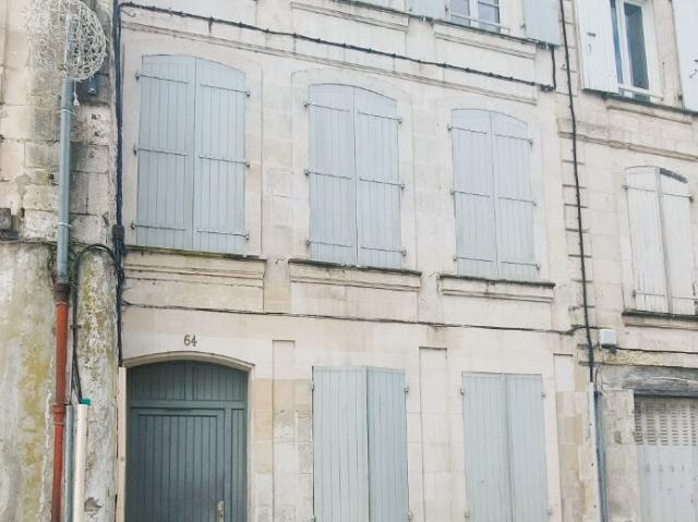Appartement vente à Saintes
