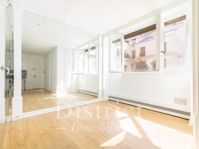 Appartement vente à Paris 8e Arrondissement, Paris