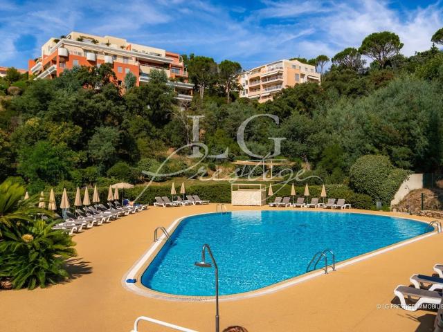 Appartement vente à Mandelieu-la-Napoule, Alpes-Maritimes