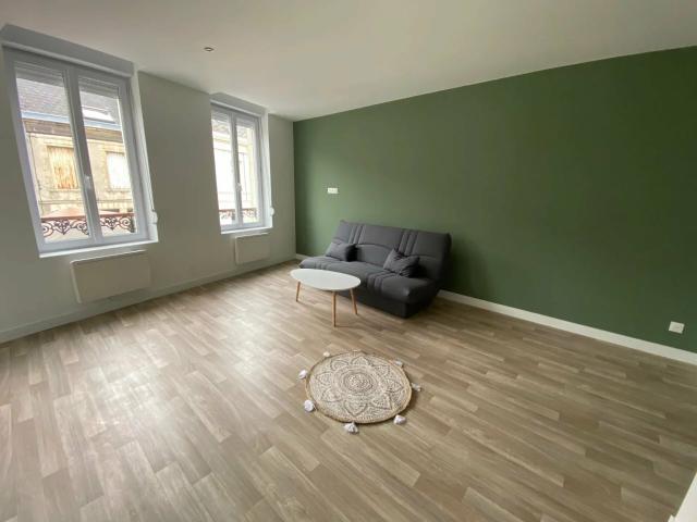 Appartement location à Saint-Quentin, Saint-quentin
