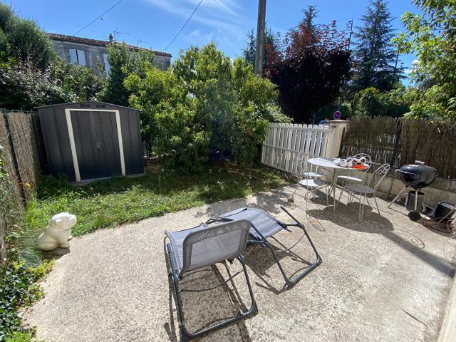 Appartement location à Saint-Pierre, Saintes