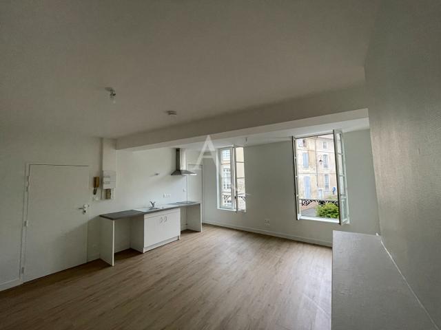 Appartement location à Fontenay-le-Comte, Fontenay-le-comte