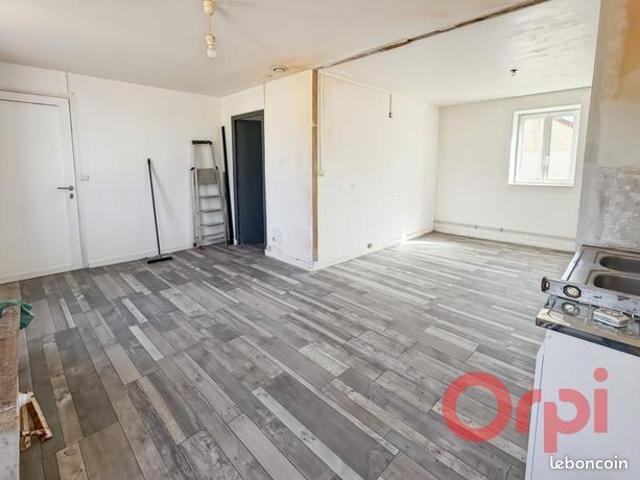 Appartement vente à Saint-Amand-Montrond, Orval