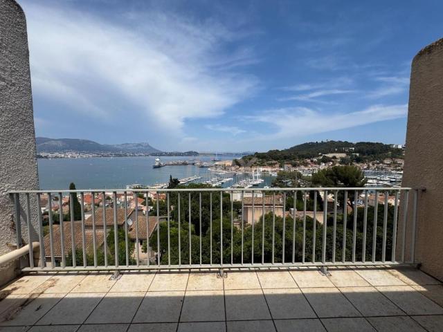 Appartement location à Arrondissement de Toulon, Saint-mandrier-sur-mer