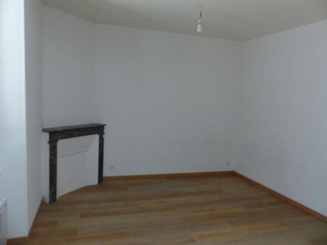 Appartement location à Cosne-Cours-sur-Loire, Saint-père