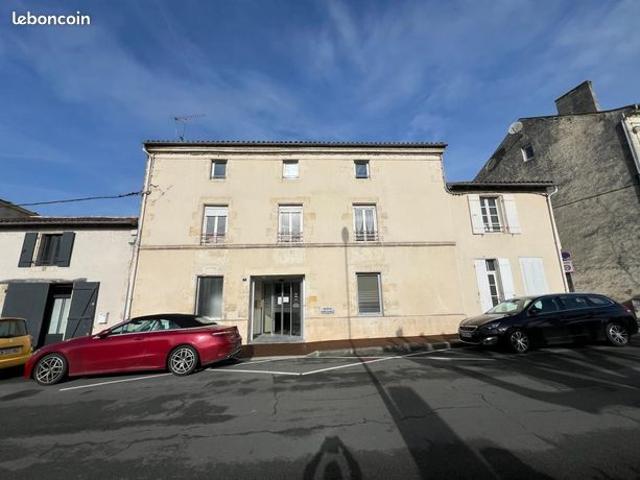 Appartement vente à Saint-Jean-d'Angély, Saint-jean-d'angély
