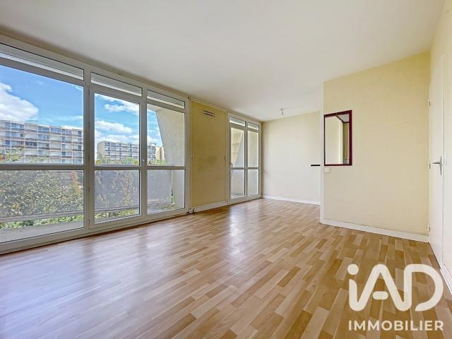 Appartement vente à Résidence Brigitte, Plaisir