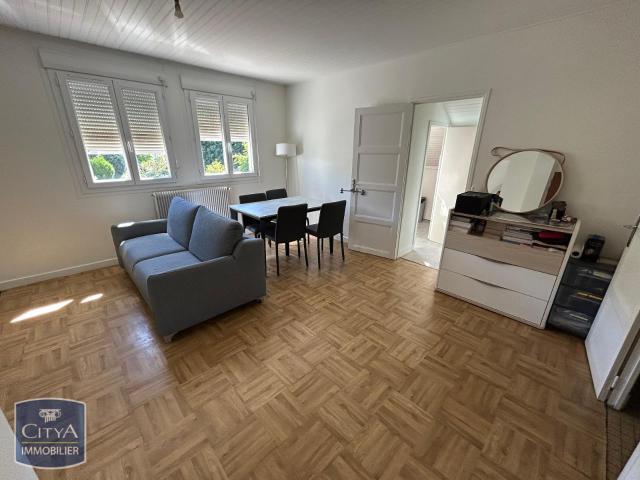 Appartement location à Cités de Bezance, Romagnat