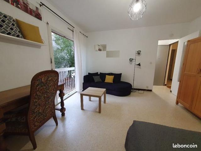 Appartement vente à Arrondissement de Toulon, Hyères