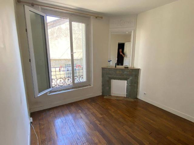 Studio location à Saint-Maurice, Val-de-Marne
