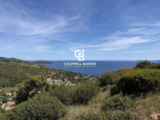 Appartement vente à Arrondissement de Toulon, Le Lavandou