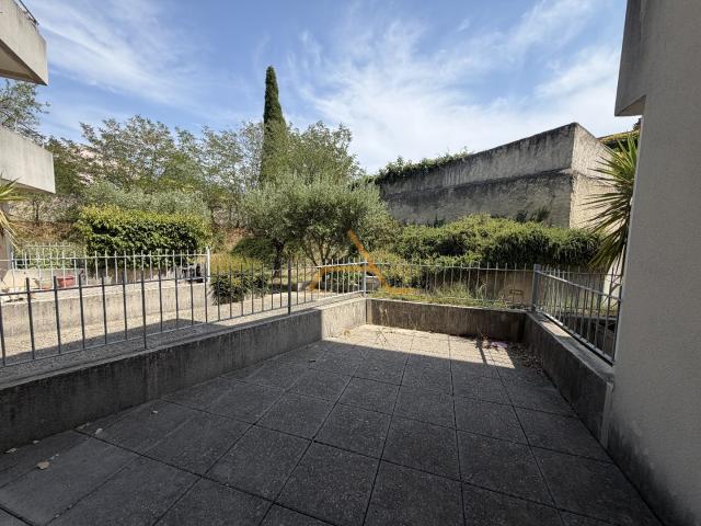 Appartement vente à Carpentras, Valréas
