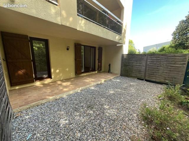 Appartement vente à Arrondissement de Toulon, Hyères