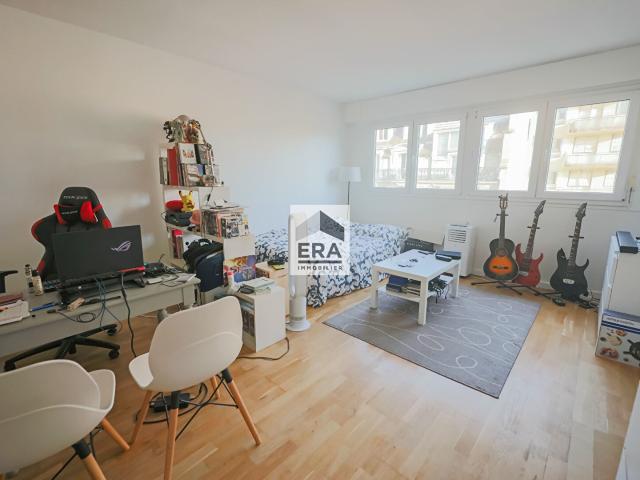 Appartement vente à Paris, Île-de-France
