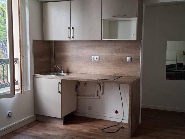 Studio location à Clichy, Hauts-de-Seine