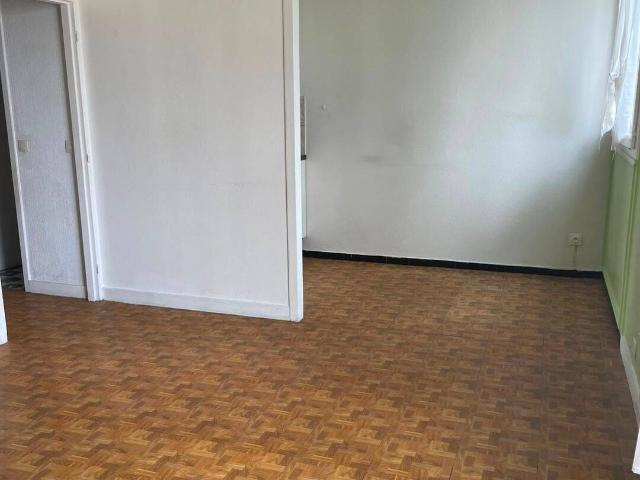 Studio location à Le Plessis-Trévise, Val-de-Marne